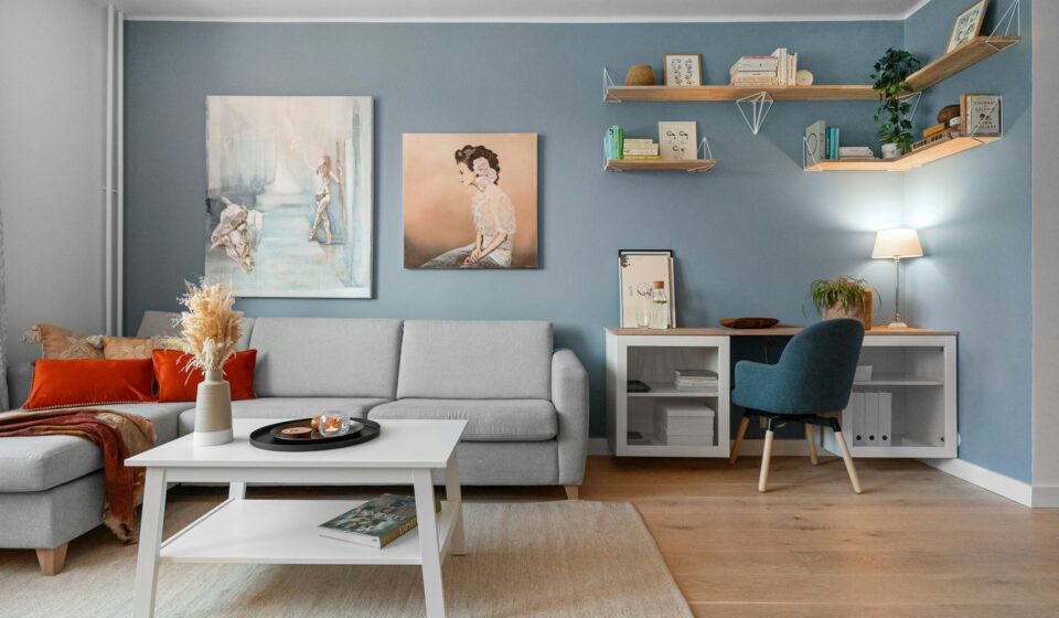 Living room with a functional furniture layout and everyday use items